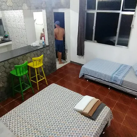 Quitinetes e Suites em Arraial-2
